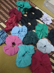 Beautiful scrunhies pack of 15 in diffrent colours
