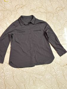 black shirt