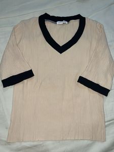 Cream Colour Top 🩷