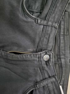 Black Jeans