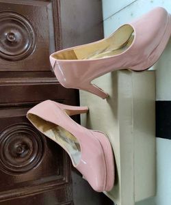 PINK/PEACH HEELS (3.5 INCHES)