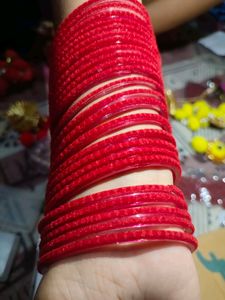 Red Velvet Bangles Glass Bangle