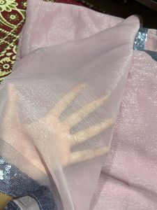 Elegant Pink Saree🦢