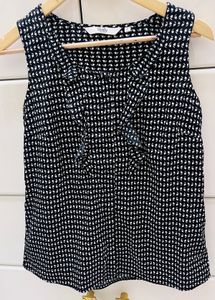 Chic Black & White Sleeveless Top – Size L