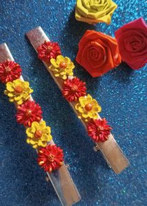 Floral Hair Clips (Set of 2)