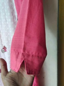 Floral Embroidered Kurta