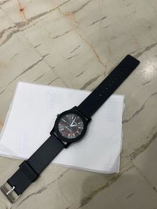 Black Fashion Wrist Watch