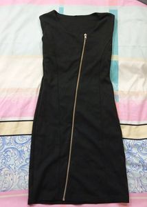 ZIPPER BLACK BODYCON DRESS