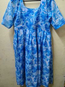 Blue And White Customized Short Gown