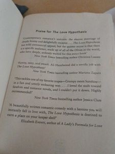 The Love Hypothesis by Ali Hazelwood