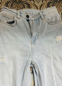 Ripped Wide-Leg Jeans