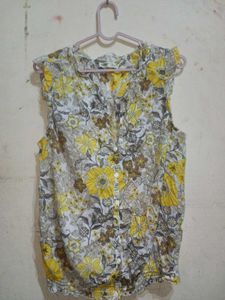 Floral Sleeveless Cute Aesthetic Blouse