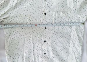 Men&#39;s Casual Shirt