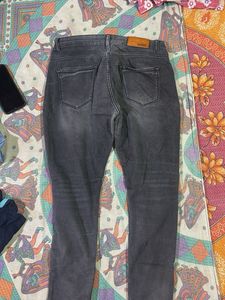 Stylish Gray Denim Jeans