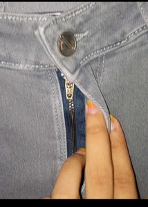 grey denim jeans black t shirt Girl Boy Clothes