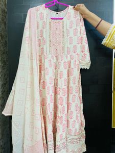 Floral White and pink A line kurta set