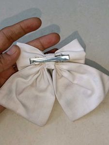 Embroidery Hair Bows