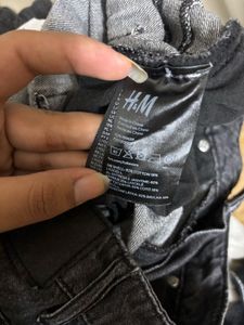 h&amp;m black faded straight fit jeans
