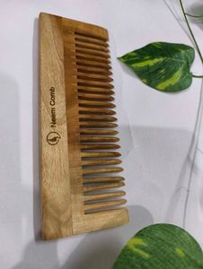 Neem Wood Comb