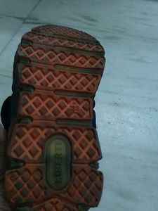 KIDS SPORTS SHOES....