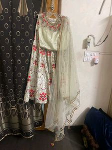 Lehenga Blouse With Dupatta