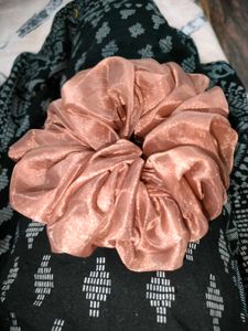 FLUFFY Scrunchie 🤩🎉