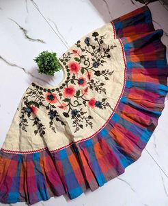 Beautifully Embroidered Cape/Ponchuu