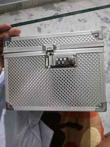 Professional Beauty Makeup Cosmetic Vanity C