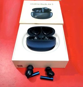 realme Buds Air 3 42dB Active Noise Cancellation