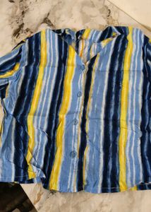 beautiful blue stripe crop top 😻😻