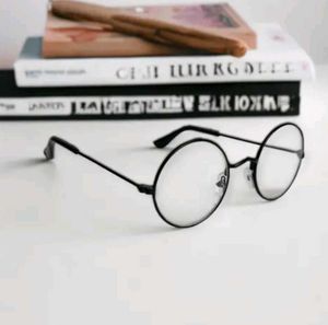 Men Black TR-90 Round Sunglasses
