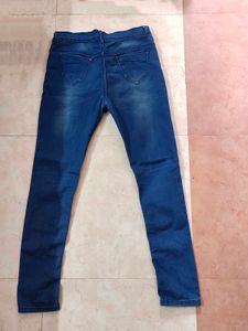 Classic Skinny Vintage Blue Jeans