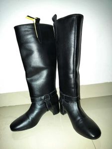 Knee Length Black Long Boots