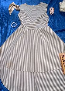 Beautiful Dress for Less – Limited Offer!”