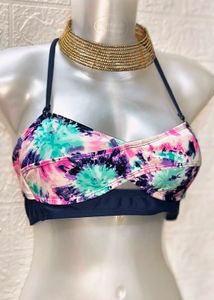 Galaxy Print Bikini 👙 Top Size 32 To 34 Inches