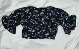 Black Perfect Crop Top