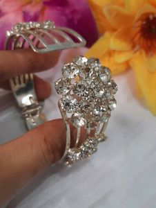 Super Sparkling Rhinestone Clamper Bracelet with S