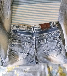 Stylish Blue Denim Jeans