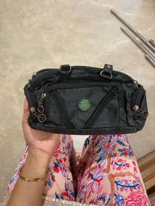black pouches for women
