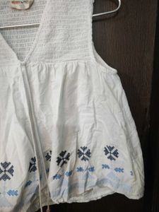 Bombay Paisley Embroidered White Sleeveless Top