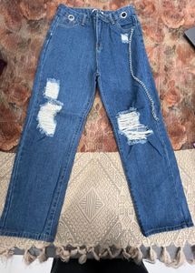 URBANIC RIPPED JEANS