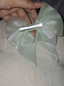 Shimmery Light Green Bow