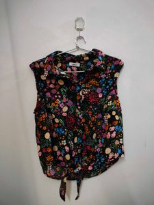 Floral Print Top (Size M)