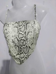 FOREVER 21 SNAKE PRINTED TOP