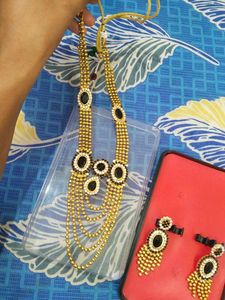 Elegant Necklace &amp; Earring Set