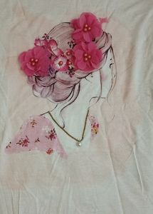 Women&#39;s White Sequence T-shirt