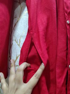 Red Kurta