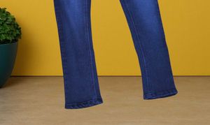 L@82 Size-30 Stylish Blue Jeans