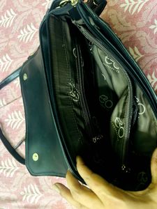 Elegant Black Handbag