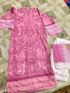 Pink Embroidered Pakistani Salwar Kameez